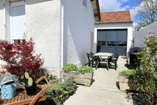 Dpt Marne (51), à vendre REIMS maison de plain pied composée de trois chambres, sur une parcelle de 463m2.