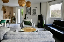 A vendre à Villers-Allerand une maison 160m2 : 5 chambres ; deux studios indepandants 35m2 et 55m2 ;