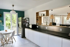 A vendre à Villers-Allerand une maison 160m2 : 5 chambres ; deux studios indepandants 35m2 et 55m2 ;