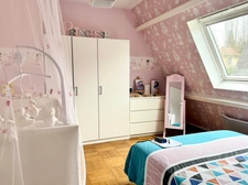 Maison à vendre à VILLERS ALLERAND (51), une maison principale sur deux niveaux, un logement indépendant, une piscine extérieure  ;