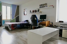 Dpt Marne (51), à vendre REIMS maison de plain pied composée de trois chambres, sur une parcelle de 463m2.