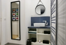 A vendre à Villers-Allerand une maison 160m2 : 5 chambres ; deux studios indepandants 35m2 et 55m2 ;