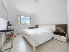 5-room apartment for sale in VETRAZ MONTHOUX (74)