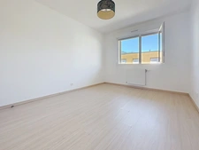 3-room apartment for sale in CRANVES SALES (74)
