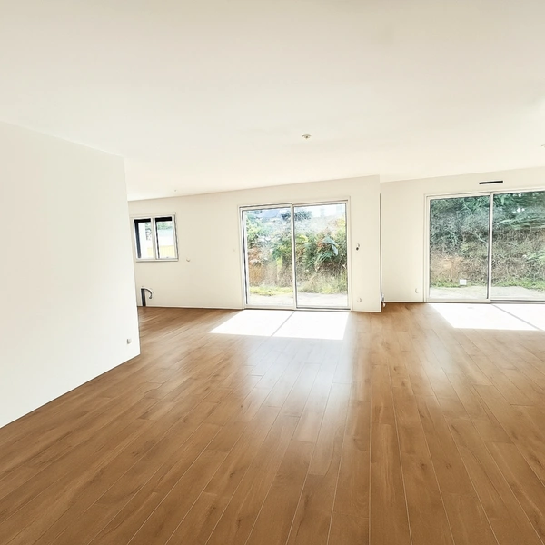 Maison de plain-pied de 102 m², livraison en octobre 2025.