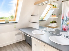 Maison contemporaine de 175 m² – Vie de plain-pied – Centre de Lannilis