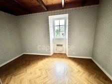 Ensemble immobilier à rénover – Grand terrain – PLOUDIRY (29)