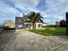 Maison familiale 137 m² – 4 chambres – Grand garage – Terrain clos 903 m² TREGLONOU (29)