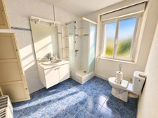 GUIPAVAS CENTRE – MAISON 4 CHAMBRES À RÉNOVER + TERRAIN CONSTRUCTIBLE