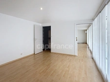 BREST – TRÈS BEL APPARTEMENT DE 176,55 M² CARREZ – TRAMWAY AU PIED