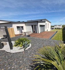 Superbe Maison contemporaine lumineuse avec terrasse et suite parentale – à découvrir ! TREGLONOU (29)