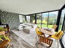 Maison contemporaine de 2009  GOULVEN (29)