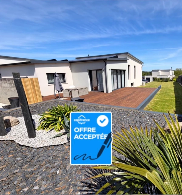 Superbe Maison contemporaine lumineuse avec terrasse et suite parentale – à découvrir ! TREGLONOU (29)