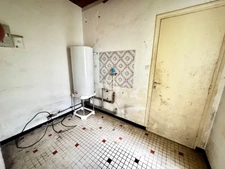 Maison 3 chambres avec hangar – Travaux à prévoir – Beau potentiel PLOUNEVEZ LOCHRIST (29)