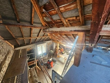 Dpt Hautes Alpes (05), à vendre CHATEAUROUX maison/grange   d'environ 250 m2 à rénover entiérement avec grange,garage et un beau terrain de presque 9000 m2
