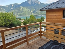 Appartement à vendre 4 pièces ,vue  Lac et Montagnes sur SAVINES LE LAC (05) , Dans une résidence en construction style villa  plein Sud ,livrable été 2026
