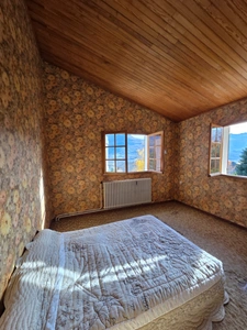 Maison à vendre  maison de 5 chambres EMBRUN (05) avec grand terrain de 2000 M2,poossibilité d'y faire 2 appartements et de détacher une partie du terrain pour construction