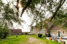 CORPS DE FERME DE CARACTÈRE – PLUS D’1 HECTARE – RETY