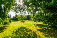  Maison bourgeoise avec piscine sur plus de 14 000 m², cadre calme et intimité préservée
