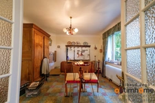 En exclusivité - Propriété avec maison familiale à rénover, dépendance, 18 000 m² de terrain dont 1 terrain à bâtir
