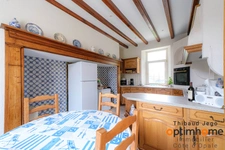 Magnifique Corps de Ferme Rénové à Rety - Deux Habitations, Grange, Dépendances sur Plus de 10 000 m²
