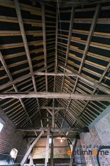 CORPS DE FERME DE CARACTÈRE – PLUS D’1 HECTARE – RETY