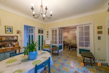 Propriété avec maison familiale à rénover, dépendance, +18 000 m² de terrain dont 2 terrains constructibles