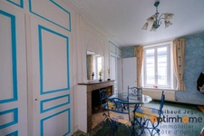  Maison bourgeoise avec piscine sur plus de 13 000 m², cadre calme et intimité préservée