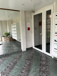 Appartement à vendre 2 pièces  (54)