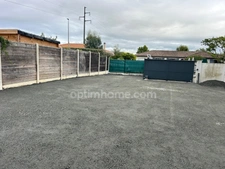 Terrain constructible de 262m²  BASSENS (33)