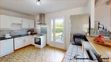 Maison 4 chambres avec sous-sol complet sur un terrain de 1 800 m² - 199 500€