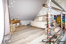 Chaumière en parfait état, 4 chambres et un studio indépendant - 117m² - 240.000€