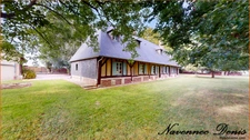 Belle demeure normande de 200m², 5 chambres, 4 salle d'eau et un bureau, 339 000 €