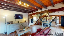 Maison normande de 115 m² avec dépendances aménageables de 110m² , calme et cachet – 274 000 €