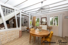 Chaumière en parfait état, 4 chambres et un studio indépendant - 117m² - 240.000€