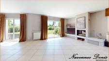 Maison contemporaine Le Neubourg - 7 pièces - 188 m2 hab -1302 m2 de terrain
