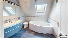 Maison 4 chambres avec sous-sol complet sur un terrain de 1 800 m² - 199 500€