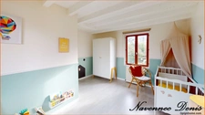Maison de charme avec 3 chambres et garage proche du centre-ville et des écoles – 220 000€