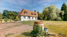 Entre Bernay et Brionne – Maison familiale de 4 chambres sur un jardin arboré de 6 000 m²
