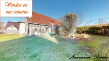 Maison de charme avec 5 chambres proche des commerces et des écoles – 200 000€