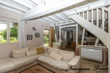 Chaumière en parfait état, 4 chambres et un studio indépendant - 117m² - 240.000€