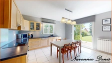 Maison contemporaine Le Neubourg - 7 pièces - 188 m2 hab -1302 m2 de terrain