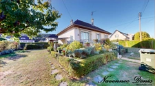 Maison de plain-pied surélevé – 2 chambres – Sous-sol complet – Jardin 600 m² – Louviers centre