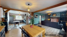 Maison de charme et de plain-pied rénovée – 275 000€