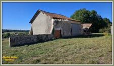Maison à vendre 3 pièces Proche de MONTMOREAU SAINT CYBARD (16)