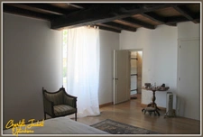 Grande maison en pierre 