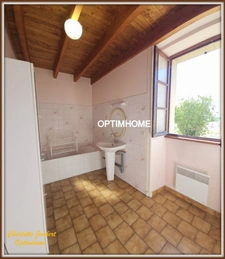 Maison à vendre 5 pièces CHALAIS (16)