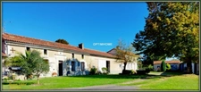 Grand corps de ferme plein de charme, proche de MONTMOREAU SAINT CYBARD (16)