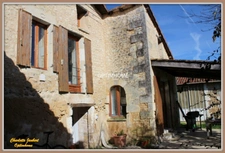 Maison de charme au cœur d’un village – À moins de 10 minutes de MONTMOREAU