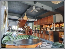 Restaurant + appartement à rénover vendre CHALAIS (16)
